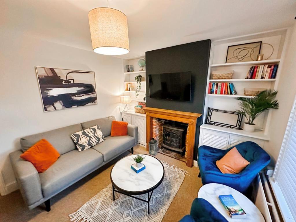 Stunning 2-Bedroom Home In City Centre With Wi-Fi! Роял-Танбридж-Веллс Екстер'єр фото