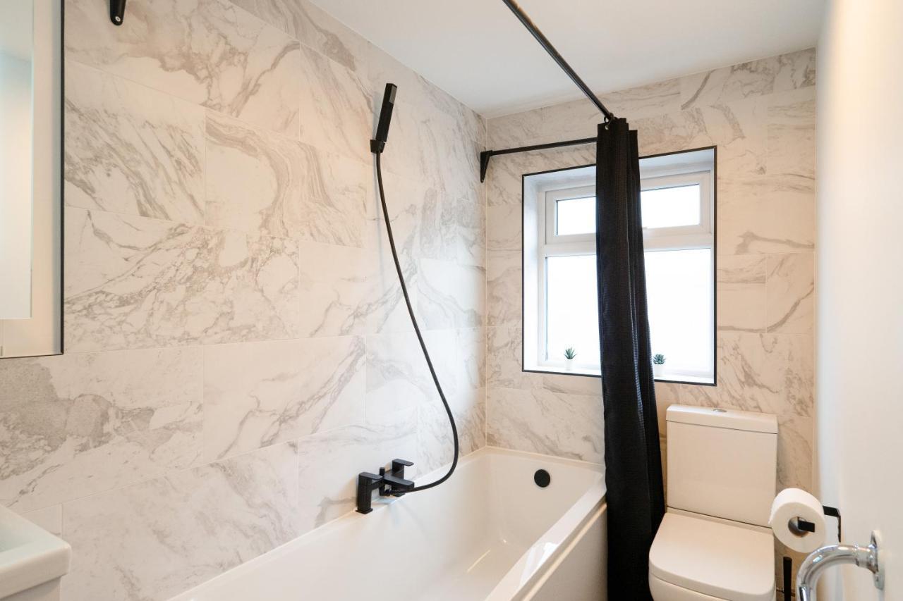 Stunning 2-Bedroom Home In City Centre With Wi-Fi! Роял-Танбридж-Веллс Екстер'єр фото