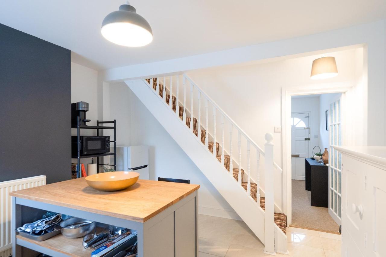 Stunning 2-Bedroom Home In City Centre With Wi-Fi! Роял-Танбридж-Веллс Екстер'єр фото