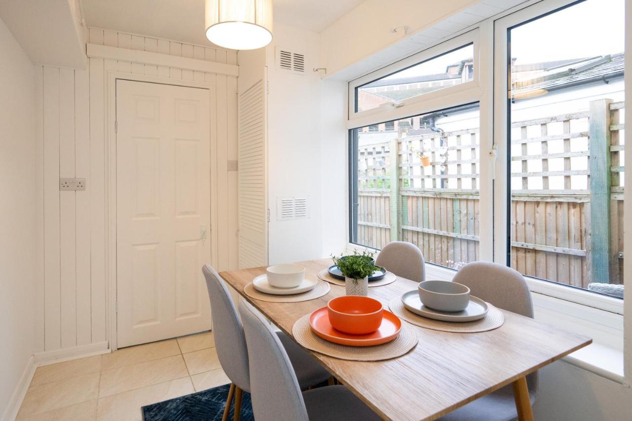 Stunning 2-Bedroom Home In City Centre With Wi-Fi! Роял-Танбридж-Веллс Екстер'єр фото