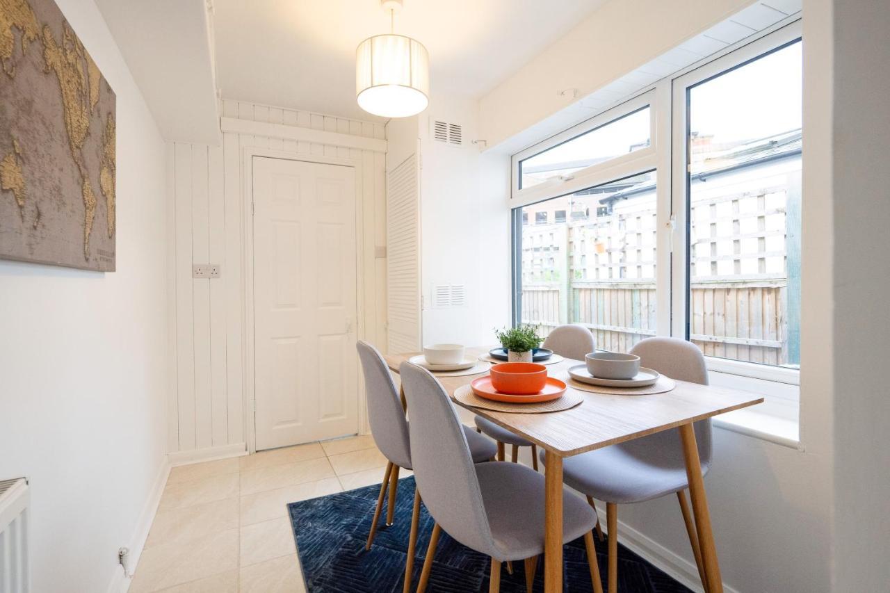 Stunning 2-Bedroom Home In City Centre With Wi-Fi! Роял-Танбридж-Веллс Екстер'єр фото